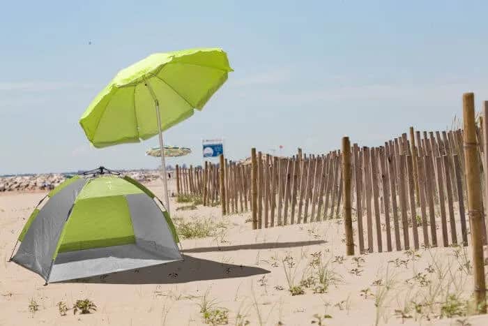 Jak złożyć namiot plażowy Trizand i uniknąć błędów przy składaniu