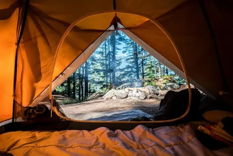 Gdzie pod namiot w Opolskim? Najlepsze miejsca na camping