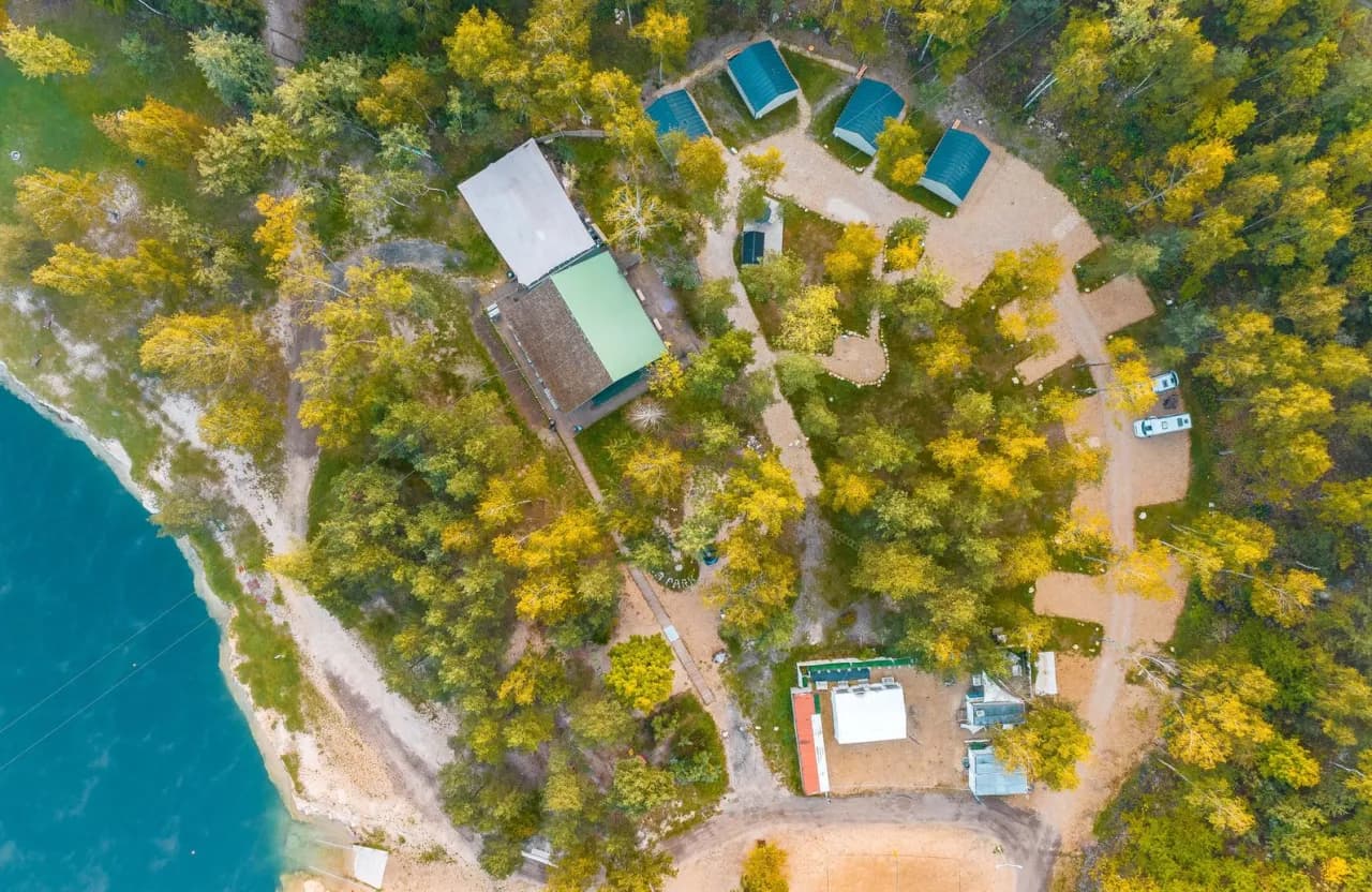 Gdzie pod namiot w Małopolsce? Odkryj najlepsze miejsca na camping