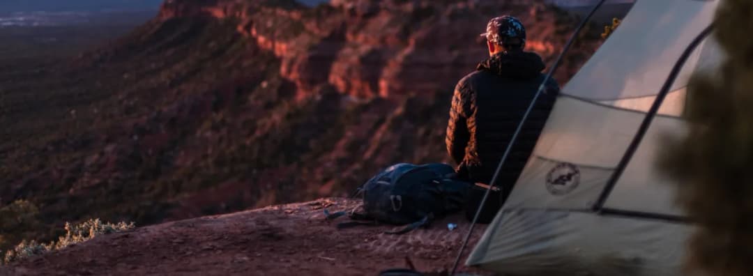 Co wziąć na biwak? Lista niezbędnych rzeczy, które musisz mieć